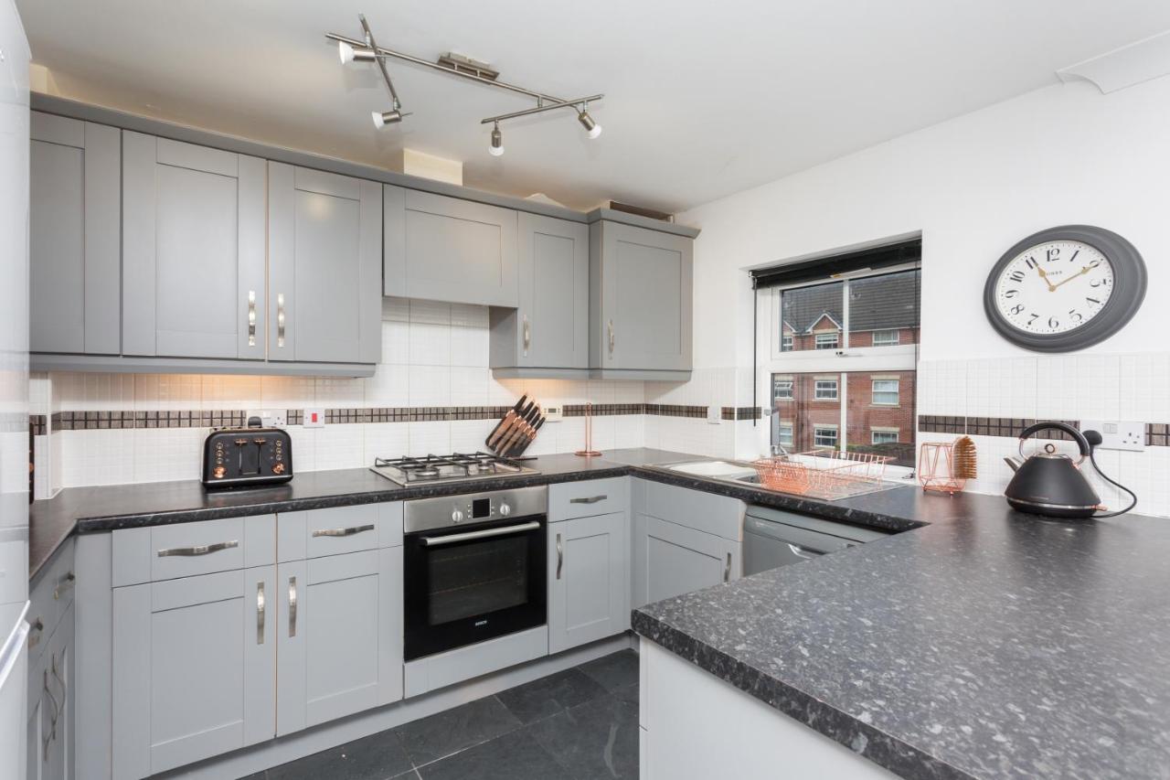 Great Park Townhouse Villa Preston  Bagian luar foto