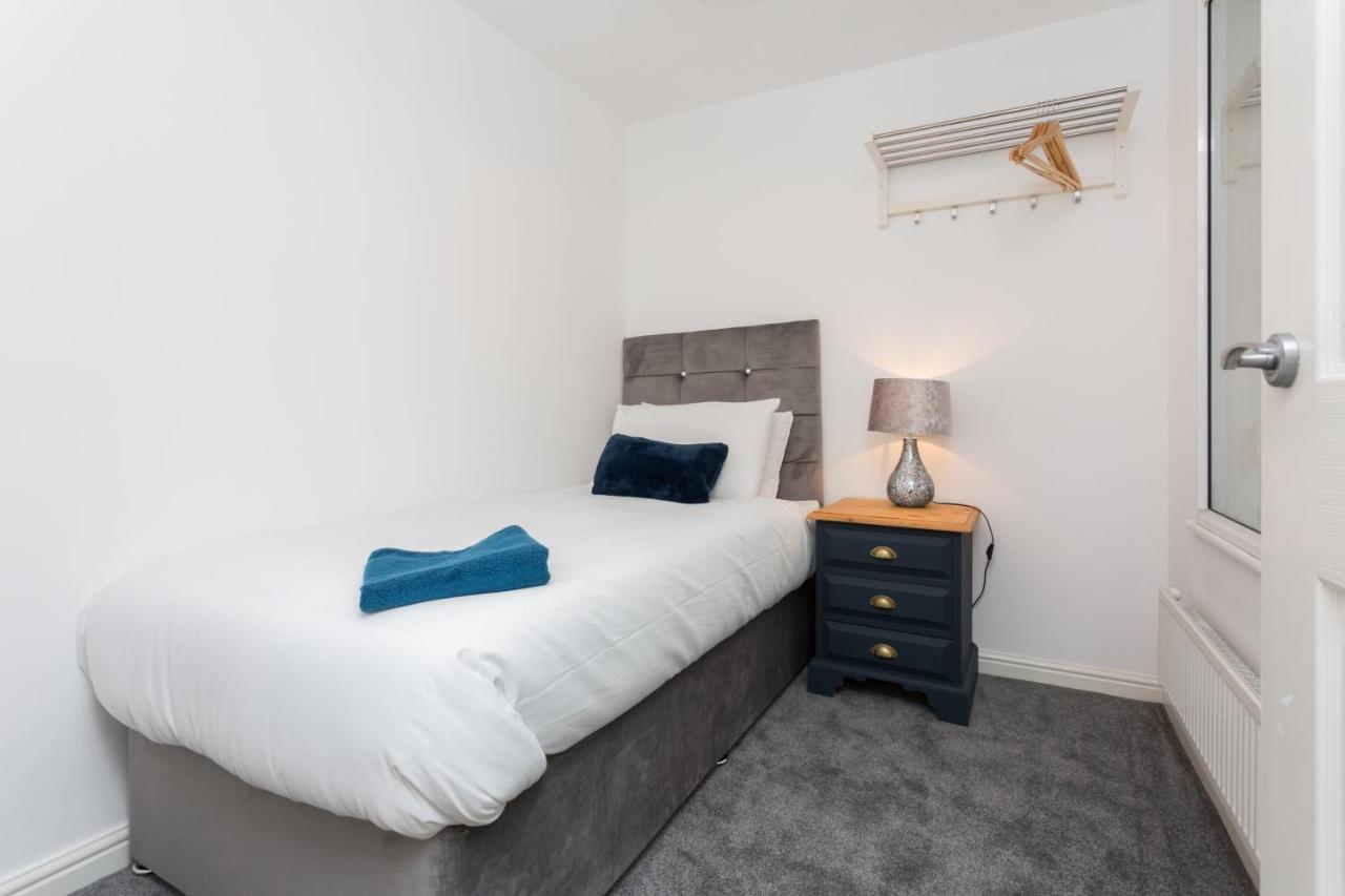 Great Park Townhouse Villa Preston  Bagian luar foto