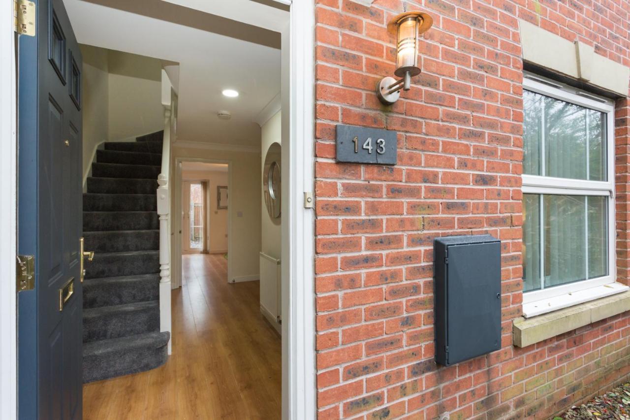Great Park Townhouse Villa Preston  Bagian luar foto